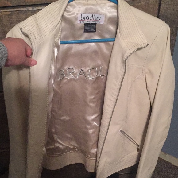 Leather jacket - Picture 3 of 3